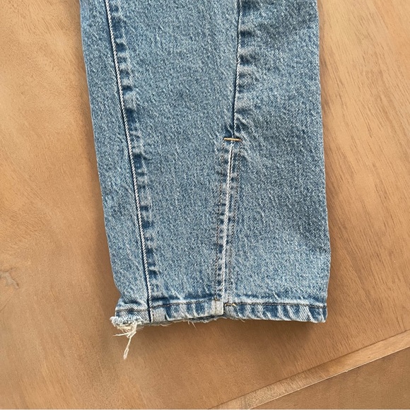 Good American Good Boy Twisted Slit Button Fly Jean - Picture 10 of 15